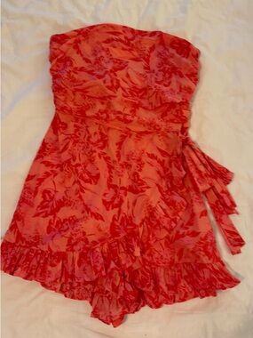 Olivaceous Coral Pink Strapless Romper